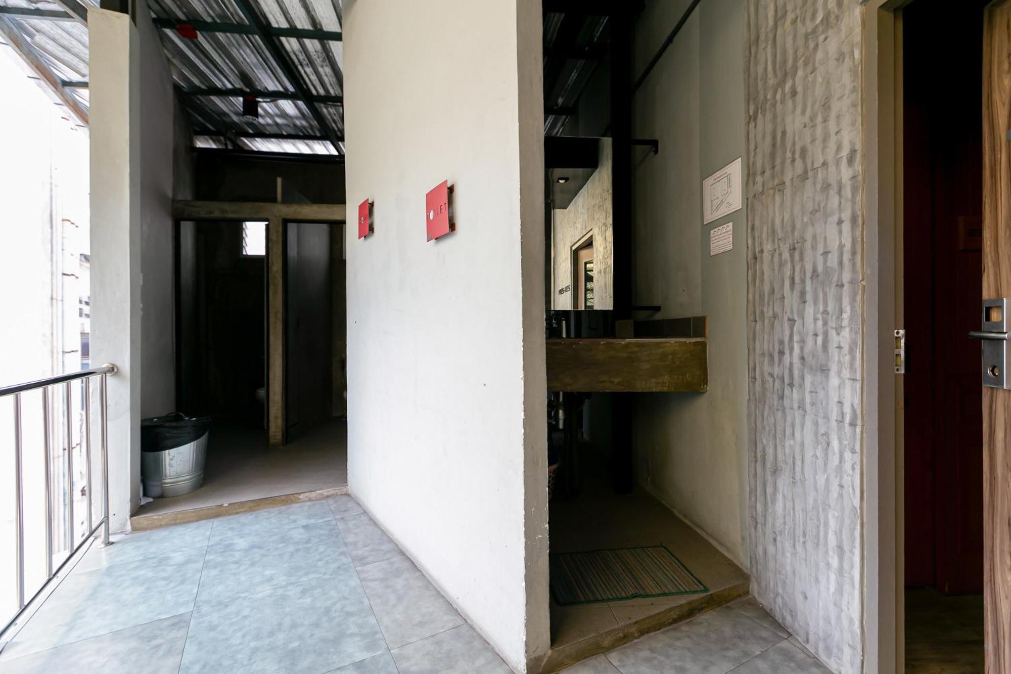 Bed in 4-Bed Female Dormitory Room